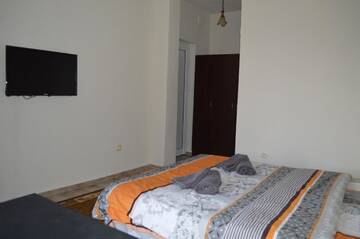 Фото номера Люкс с 1 спальней и балконом Отель Dionis Hotel г. Петрич 2
