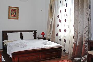 Фото номера Люкс с балконом Отель Petra Hotel г. Петрич 5