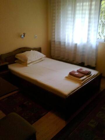Фото номера Двухместный номер с 2 отдельными кроватями Гостевой дом Family Hotel May г. Петрич 20